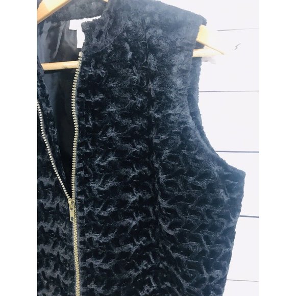 Jordan Vest Womens Sz XL Faux Fur Sleeveless Lined Fall Warm Soft Fashion Black - Picture 7 of 7